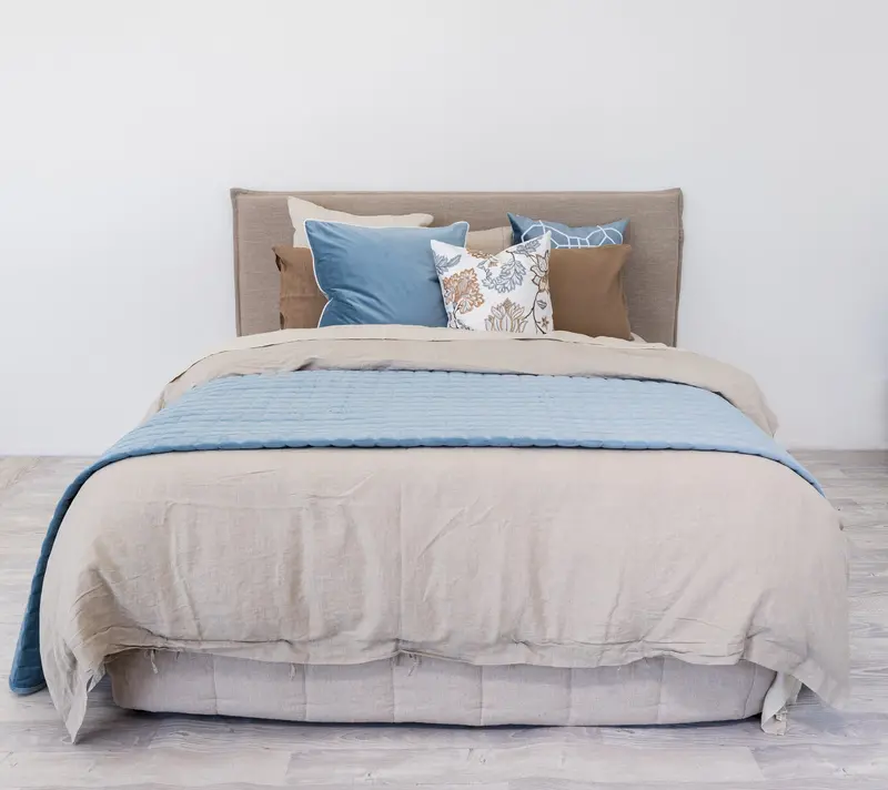 Alabaster Linen Queen-Size Doona Cover 1