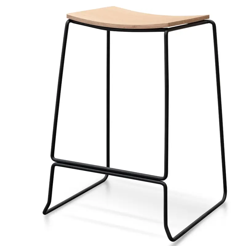 Black-Metal Bar Stool With Natural Timber Seat 1