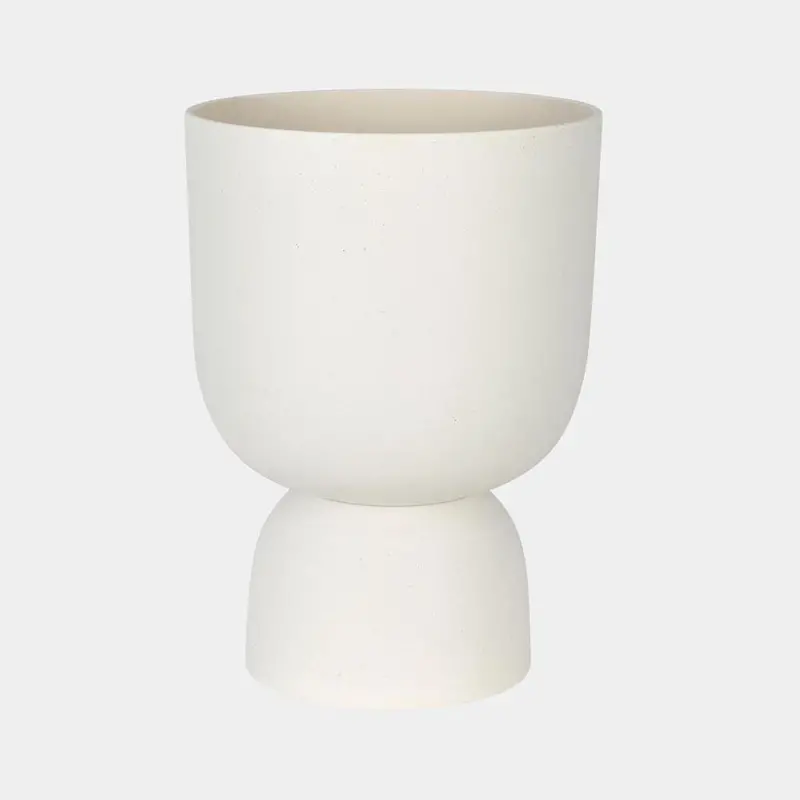 Blanche Oversized Planter – Textured Chalk Surface 1