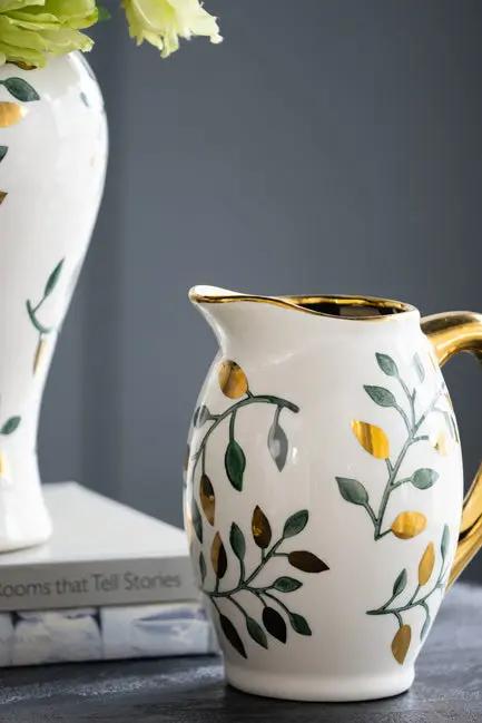 Botanical-Design Stoneware Jug – 21.5 Cm Tall 1