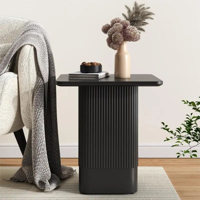 Clara Noir Side Table – Sleek Black Metallic Accent Table 1