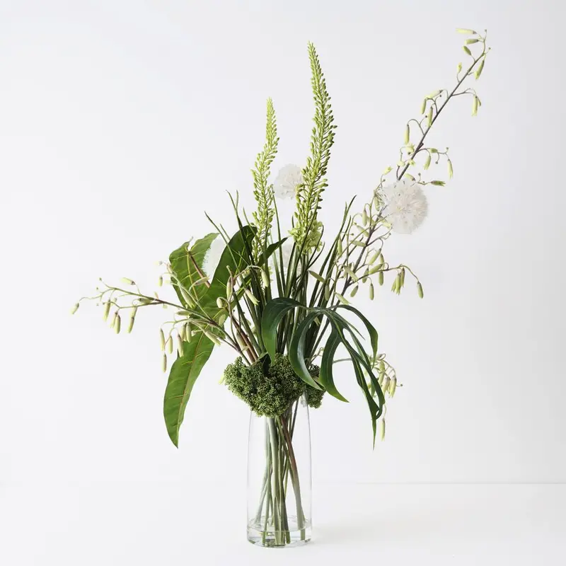 Dandelion & Magic Bells Vase Arrangement – Whimsical Spring-Inspired Floral Display 1