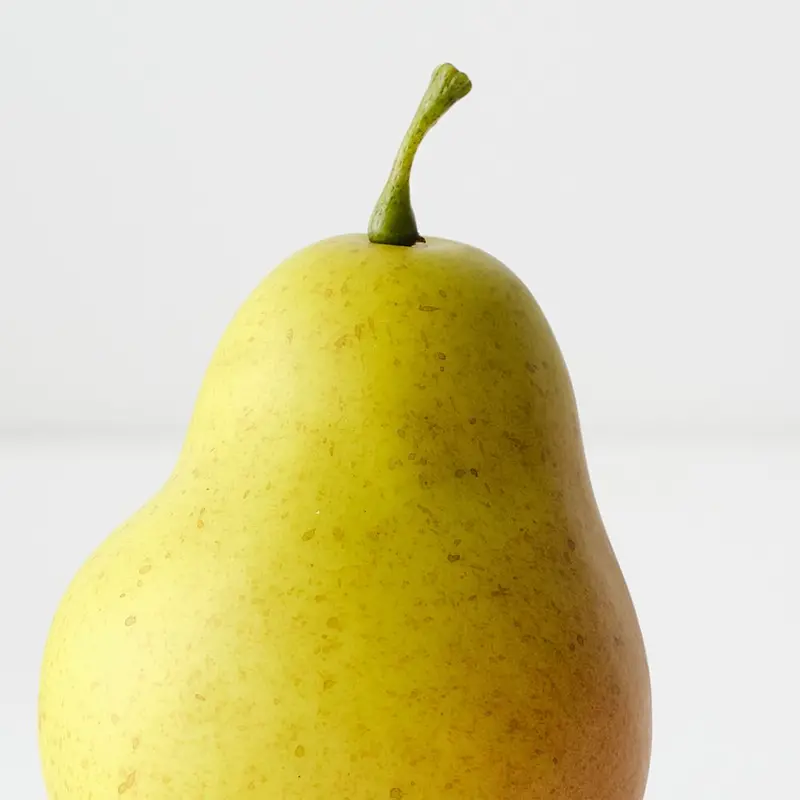 Fresh-Look Pear Fruit Decor – Set Of 6 Artificial Pieces 1