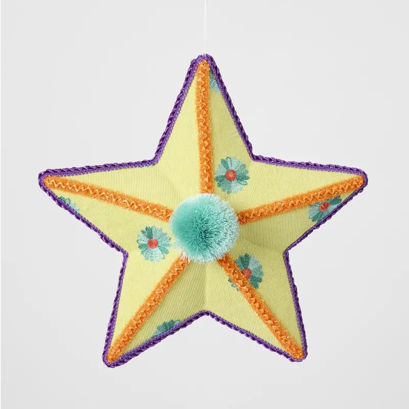 Green Canary Star Hanging Ornament 1
