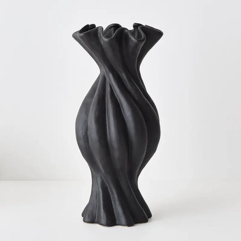 Gustel Spiral Vase Collection (2 Pcs) 1
