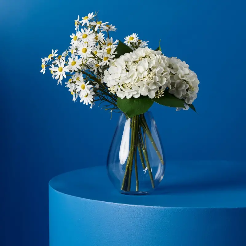 Hydrangea Bouquet Kit – 12-Piece Assembled Artificial Flower Arrangement 1