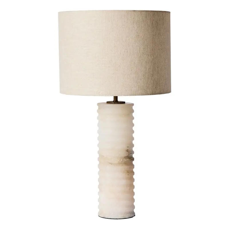 Linea Adjustable Table Lamp – Modern Sculptural Lighting 1