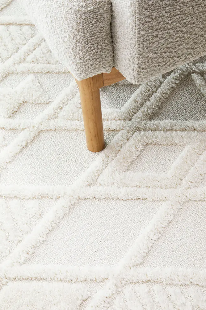 Marigold Lisa Collection White Area Rug – 230 X 160 Cm 1
