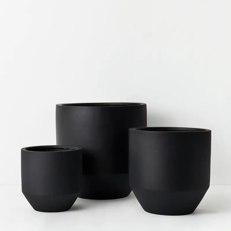 Nomilo Ceramic Pot Set – 3-Piece Modern Planter Collection 1