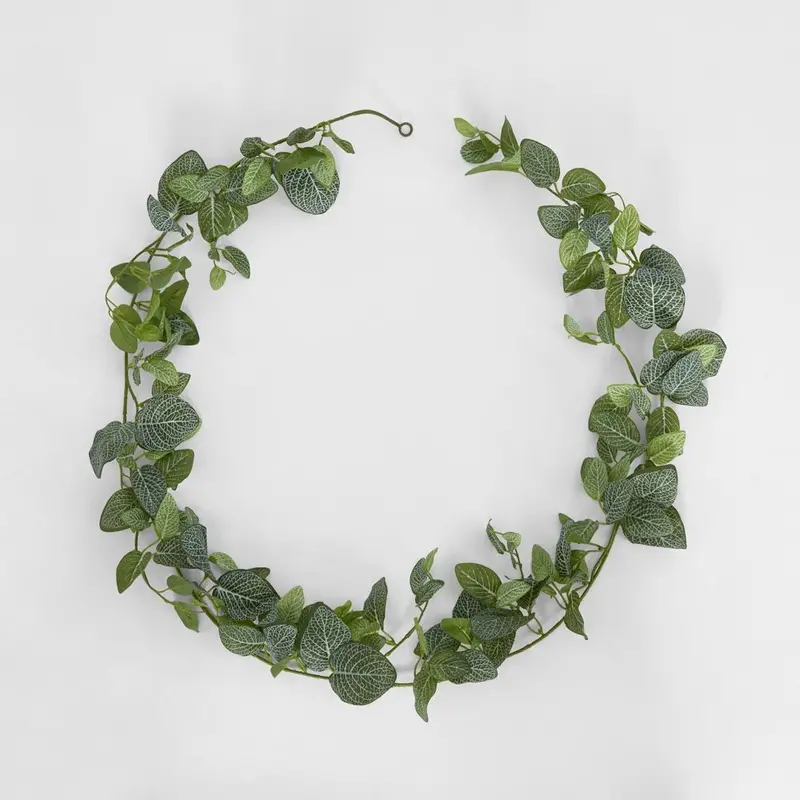 Real-Touch Fittonia Green Garland 1
