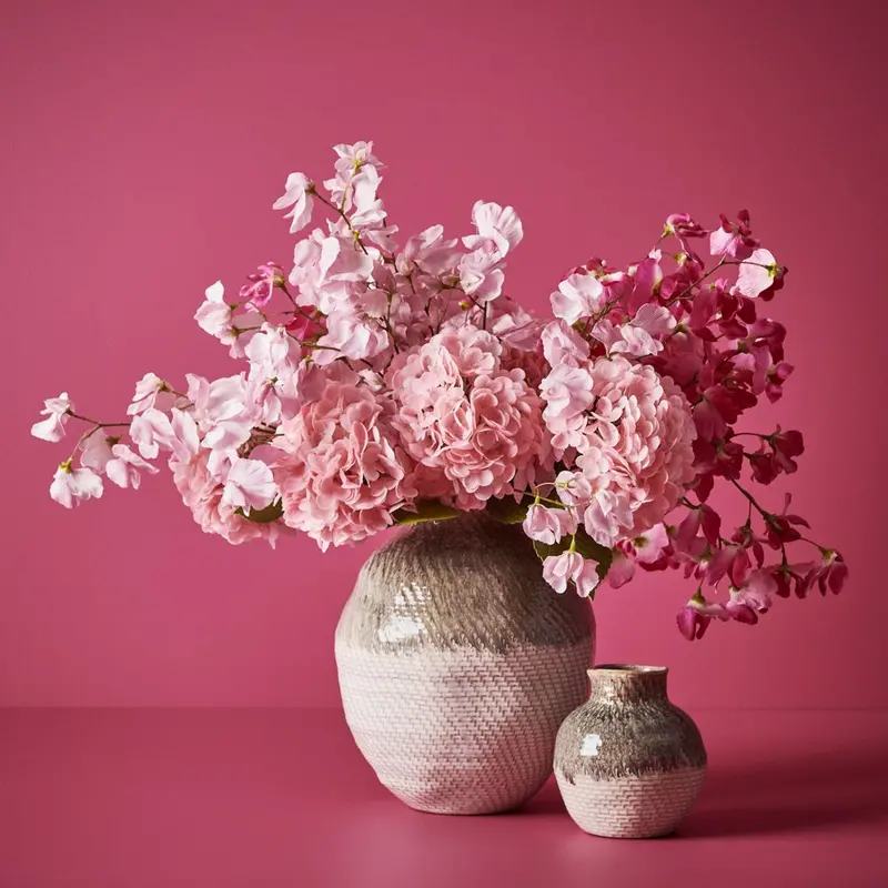 Realistic Hydrangea Stems – 12-Piece Decorative Set 1