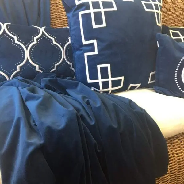 Rodeo Navy Luxury Throw Blanket 1