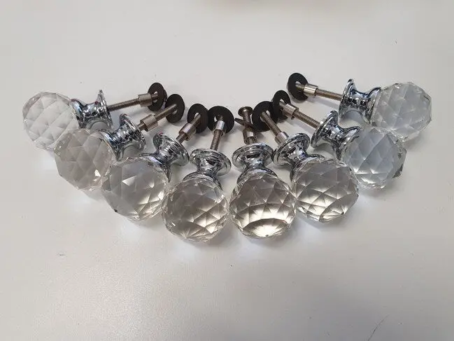 Round Acrylic Furniture & Cabinet Handles – Set Of 8 Modern Knobs 1