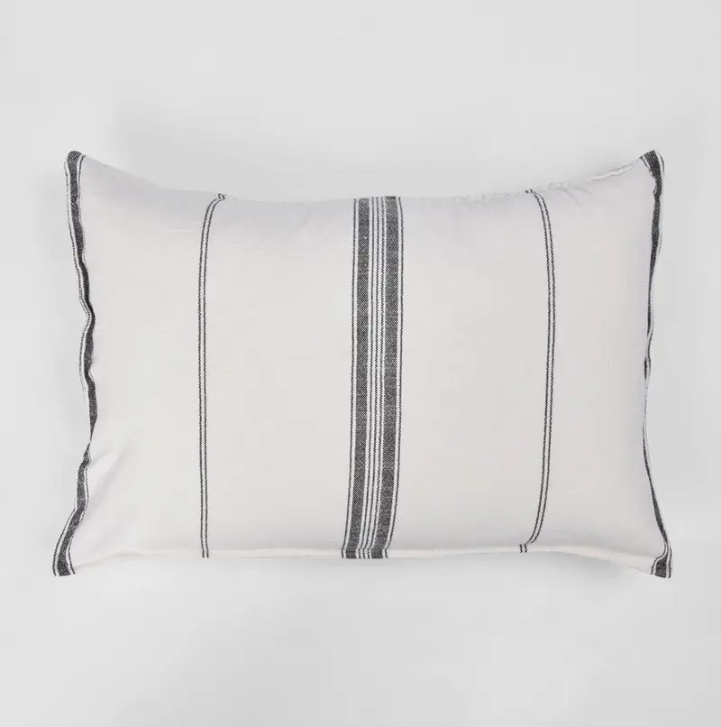 White Stripe Slub Cushion, 40X60Cm Rectangular 1
